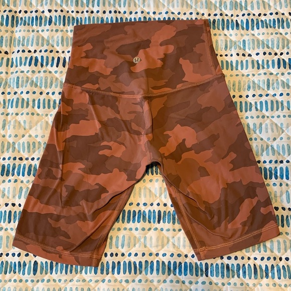 Lululemon Align Short 8” - Picture 2 of 4